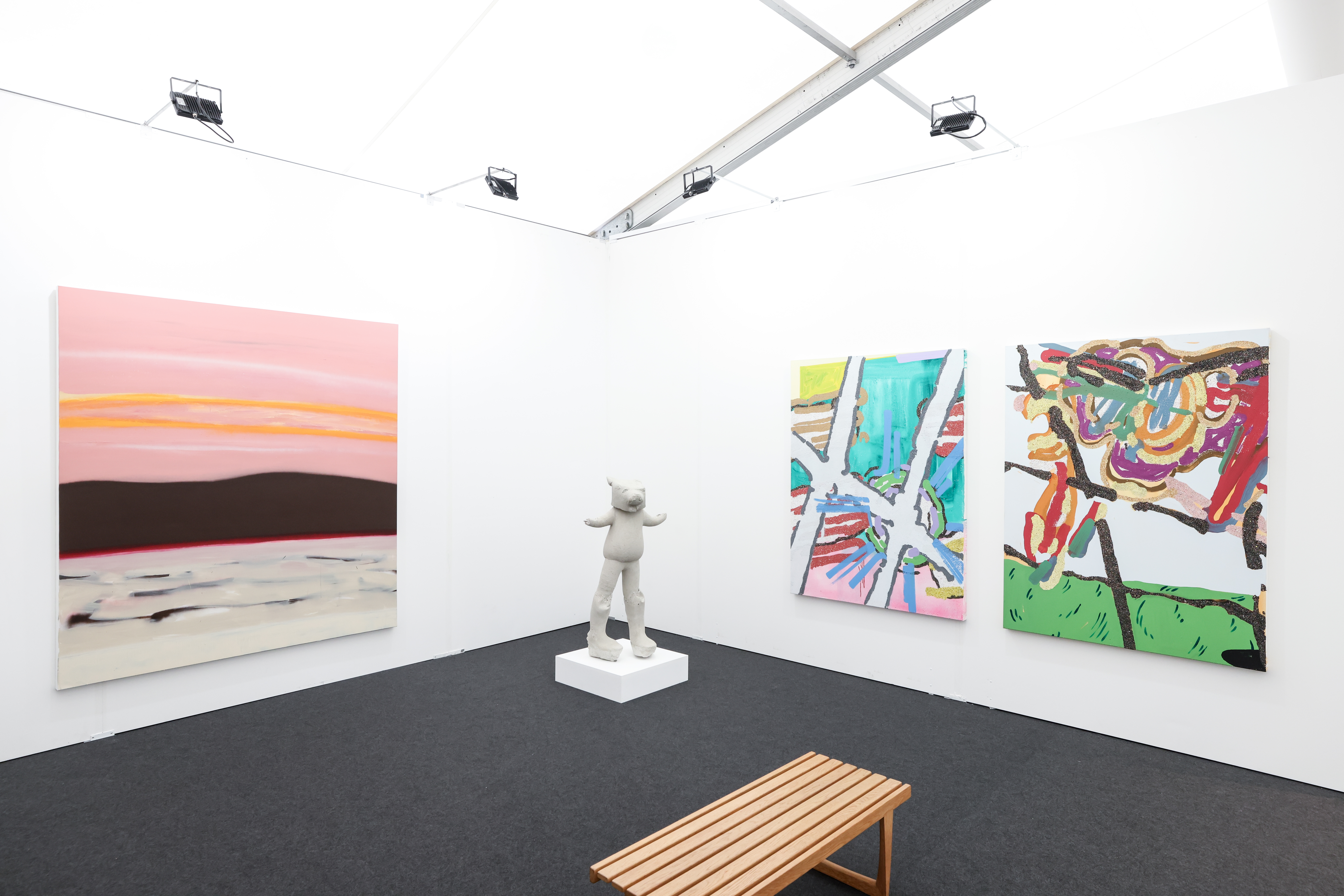 20221111-LAW-Stands-16