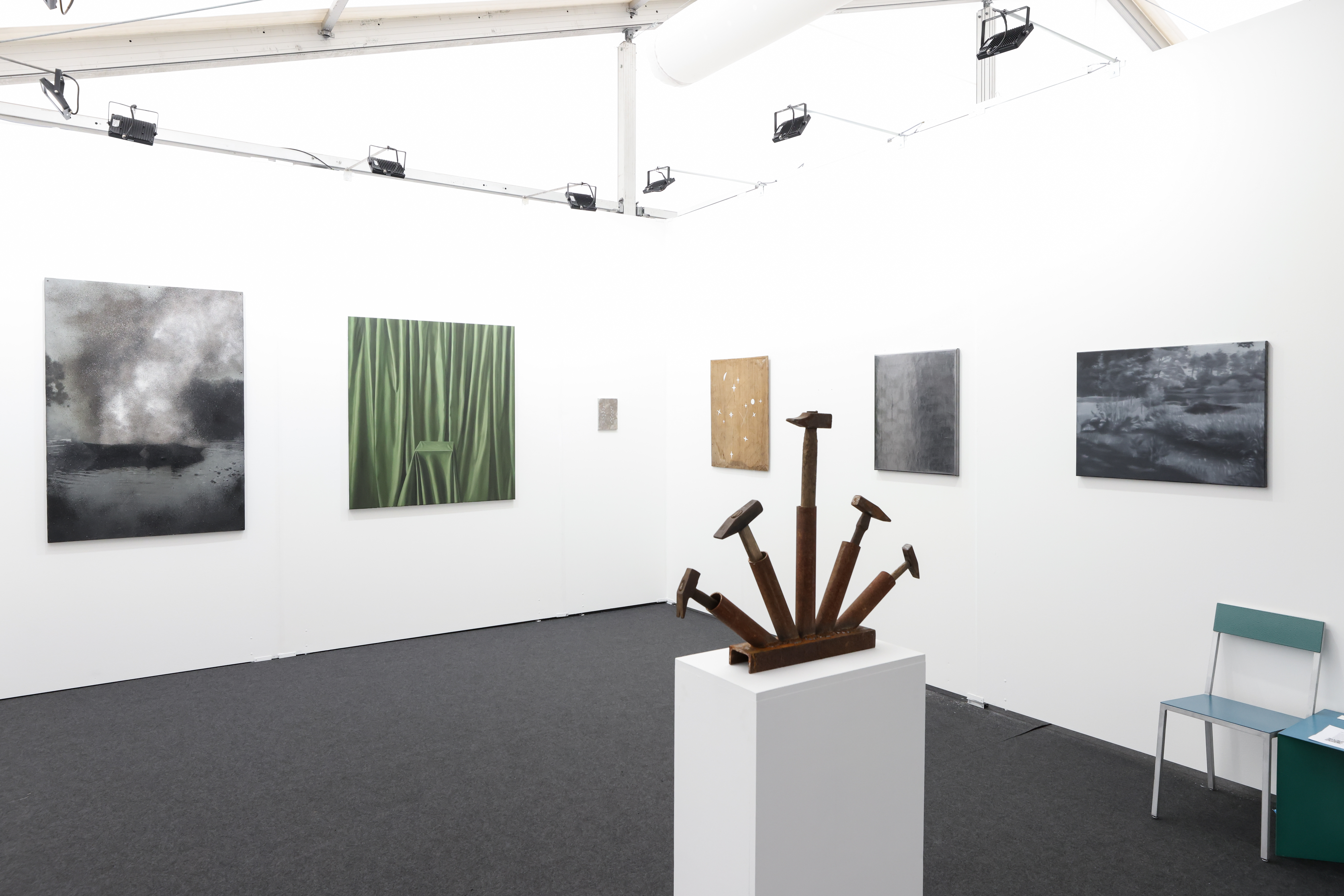 20221112-LAW-Stands-31