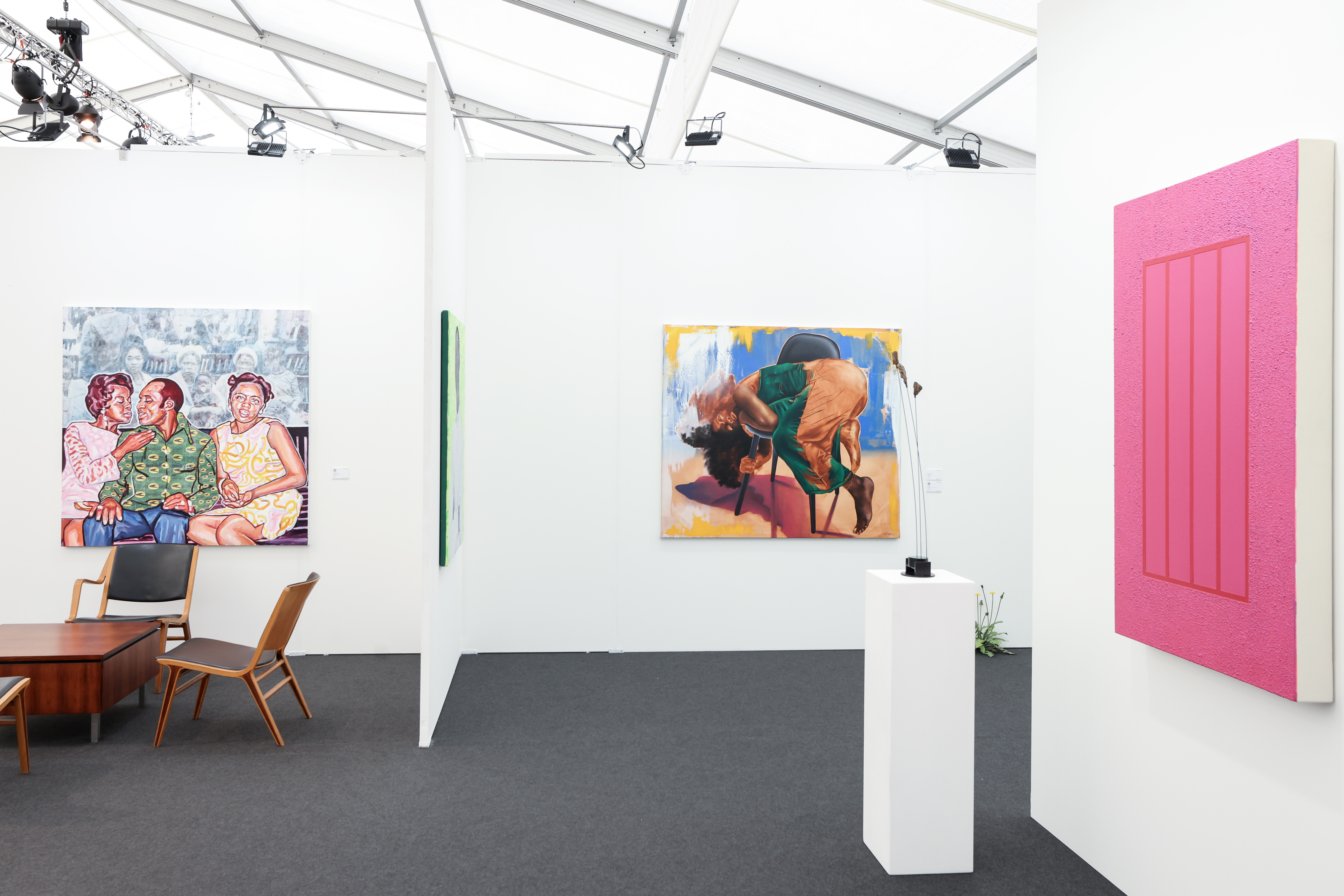 20221110-LAW-Stands-56